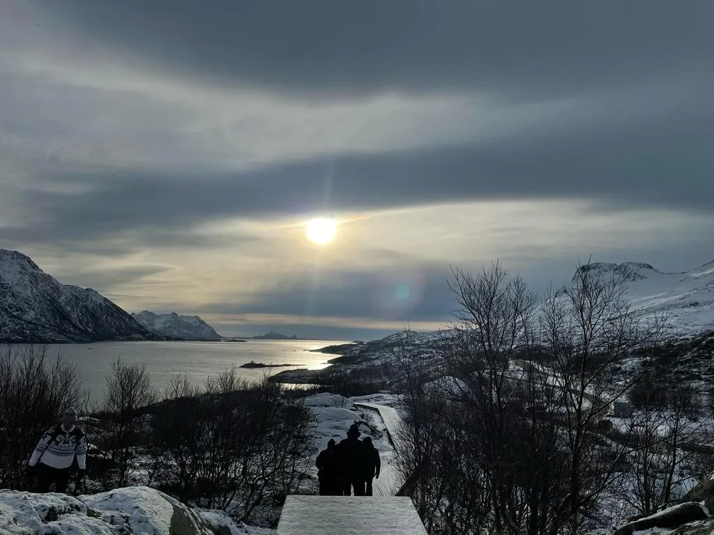 the drive from Hammerfest to Narvik and then Svolvaer on the Lofoten Islands by  LTO Sprachprüfung