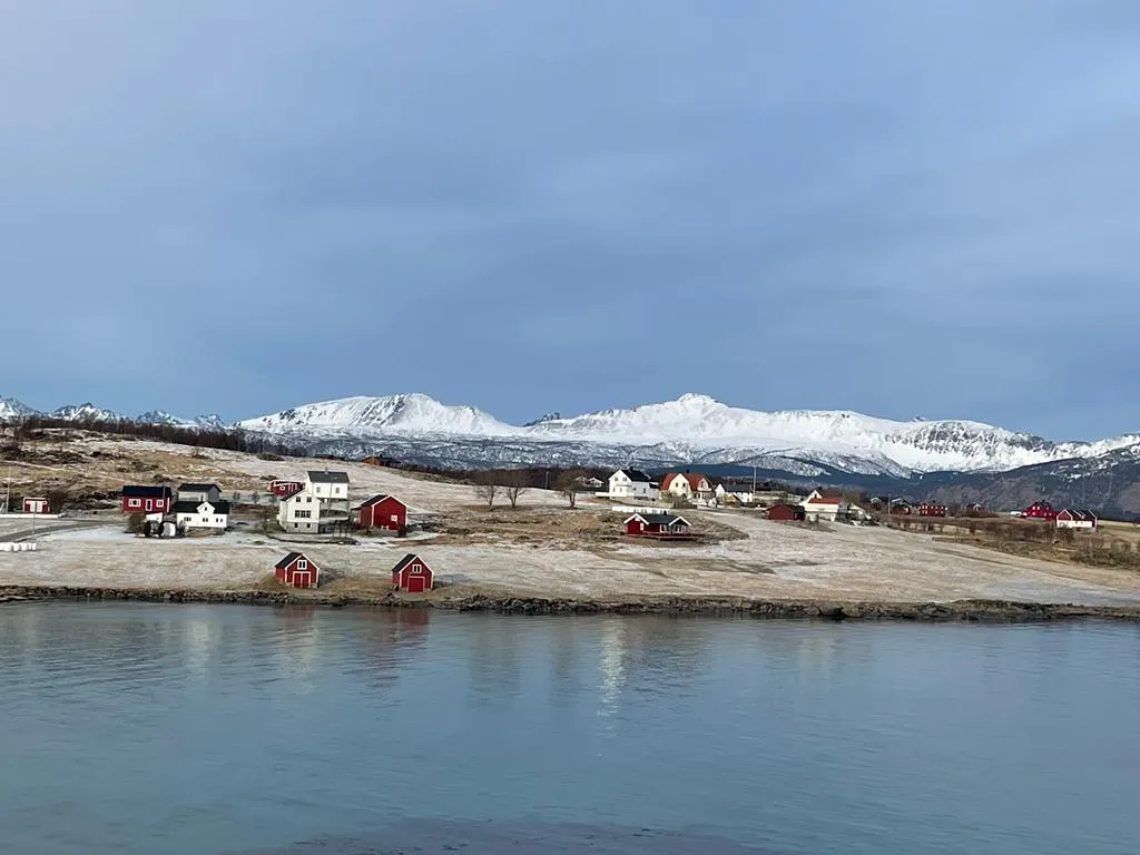 the drive from Hammerfest to Narvik and then Svolvaer on the Lofoten Islands by  LTO Sprachprüfung