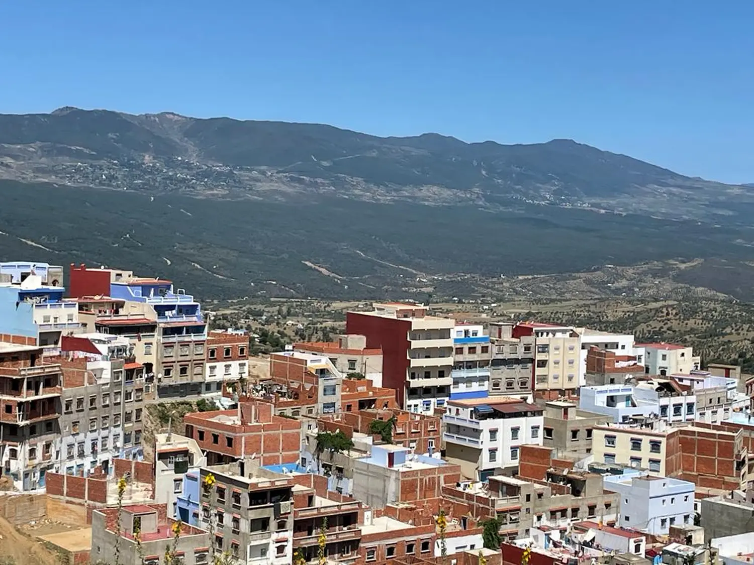 The Rif Mountains and the cities of Tangier and Chefchaouen (the blue city)  by  LTO Sprachprüfung