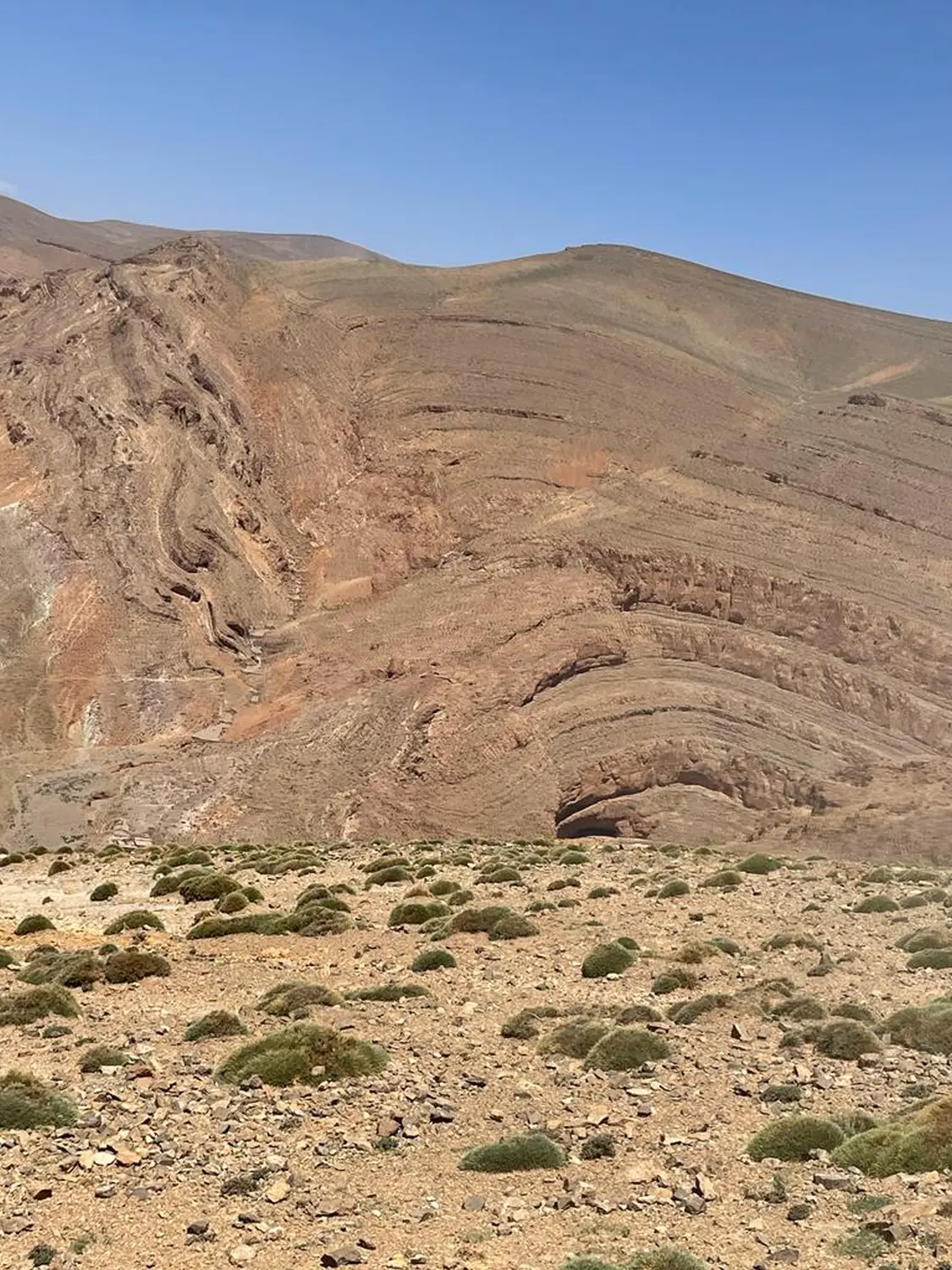 Lac de Tilsit to Quazazate OFF ROAD through the Atlas Mountains Return towards Marrakech 